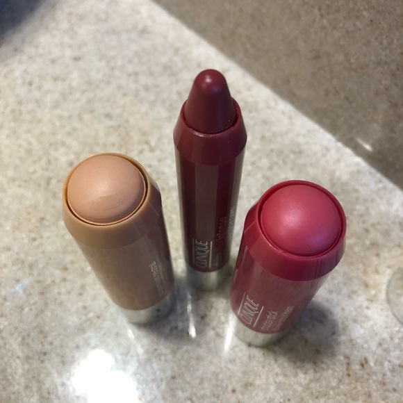 Lot of three Clinique chubby sticks!!!! - Picture 3 of 3